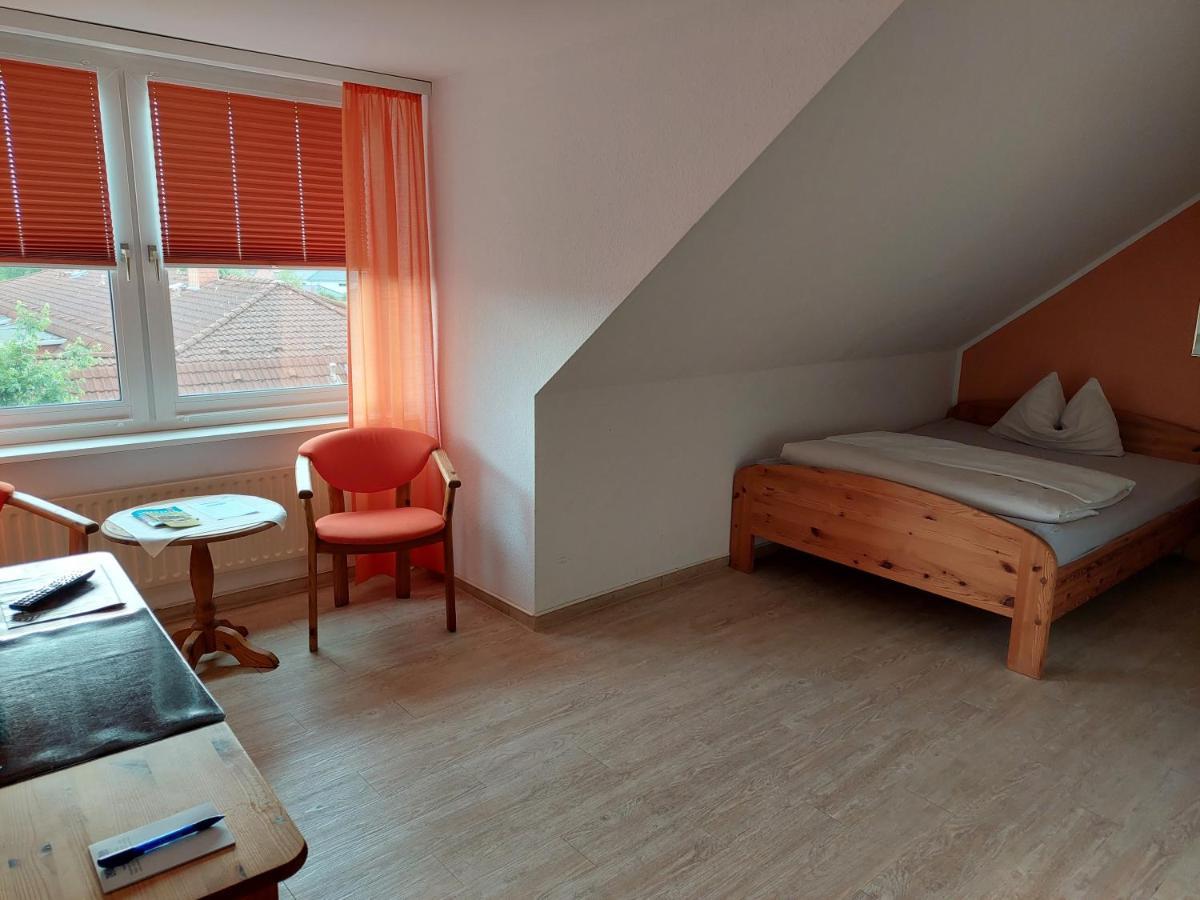 Neustaedter Hof Hotel Garni Neustadt am Rübenberge Eksteriør billede